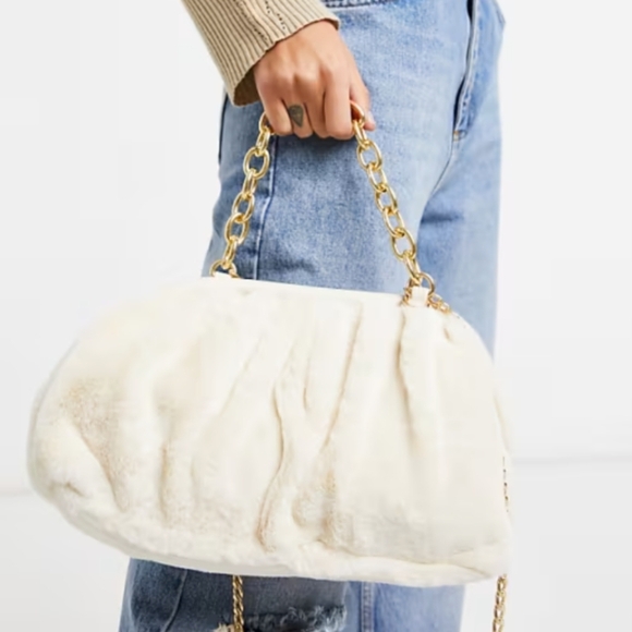 Skinnydip nova faux fur chain clutch bag - Picture 2 of 9